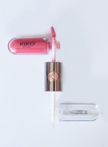 Review Unlimited Double Touch lipstick