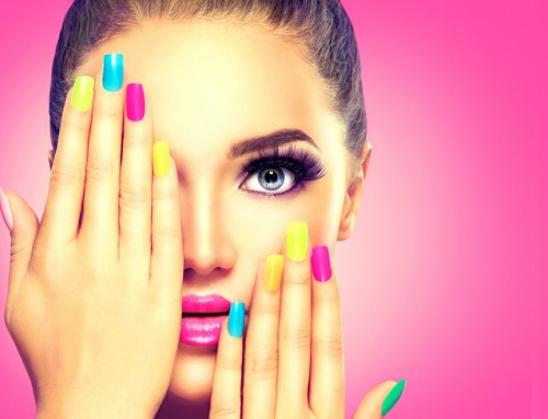 Welke nagellak kleuren zijn het meest trendy deze zomer?