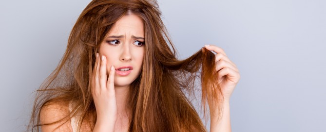 Vrouw met statisch haar