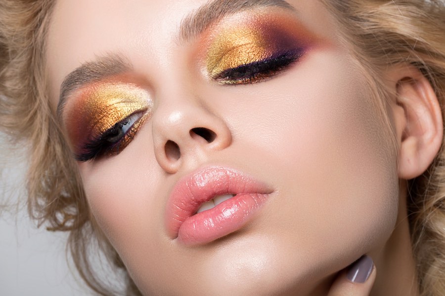 Gouden oogschaduw beauty trends