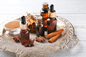 Fijne producten van kruiden voor de huid
